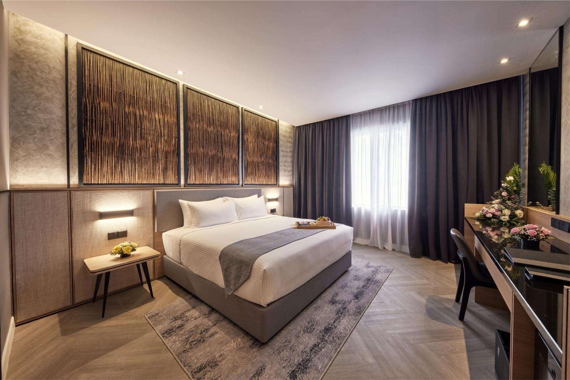 Royal Signature Hotel
