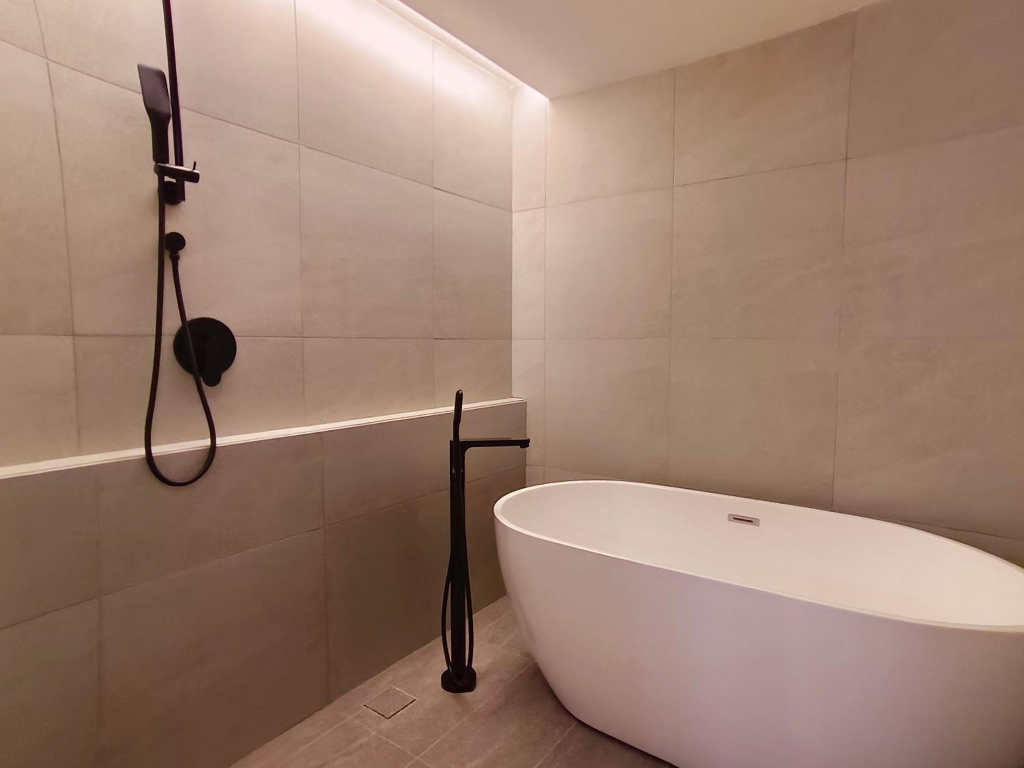 Royal Signature Hotel